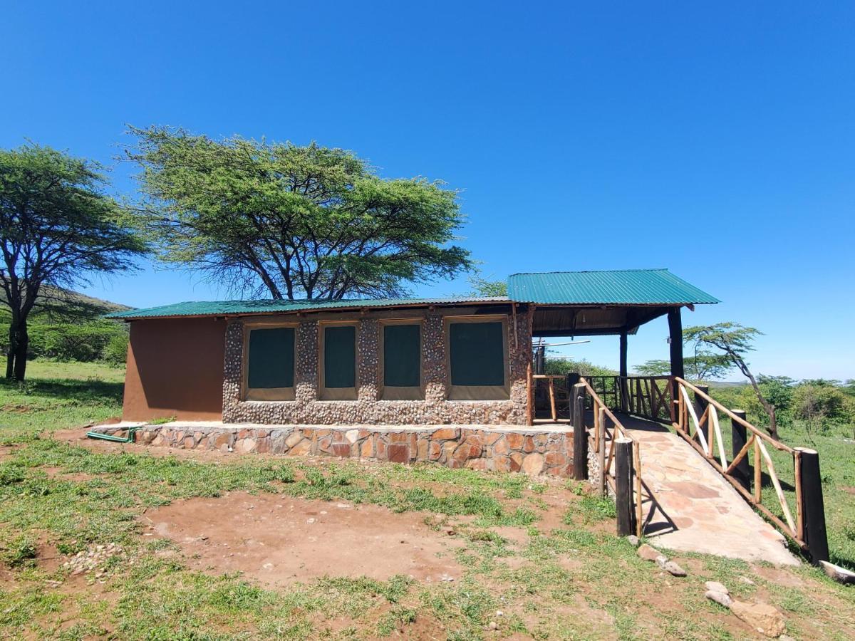 Semadep Safari Camp Bed and Breakfast Sekenani Exterior foto