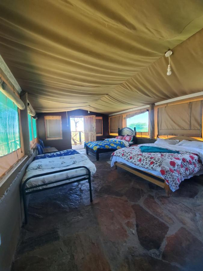 Semadep Safari Camp Bed and Breakfast Sekenani Exterior foto