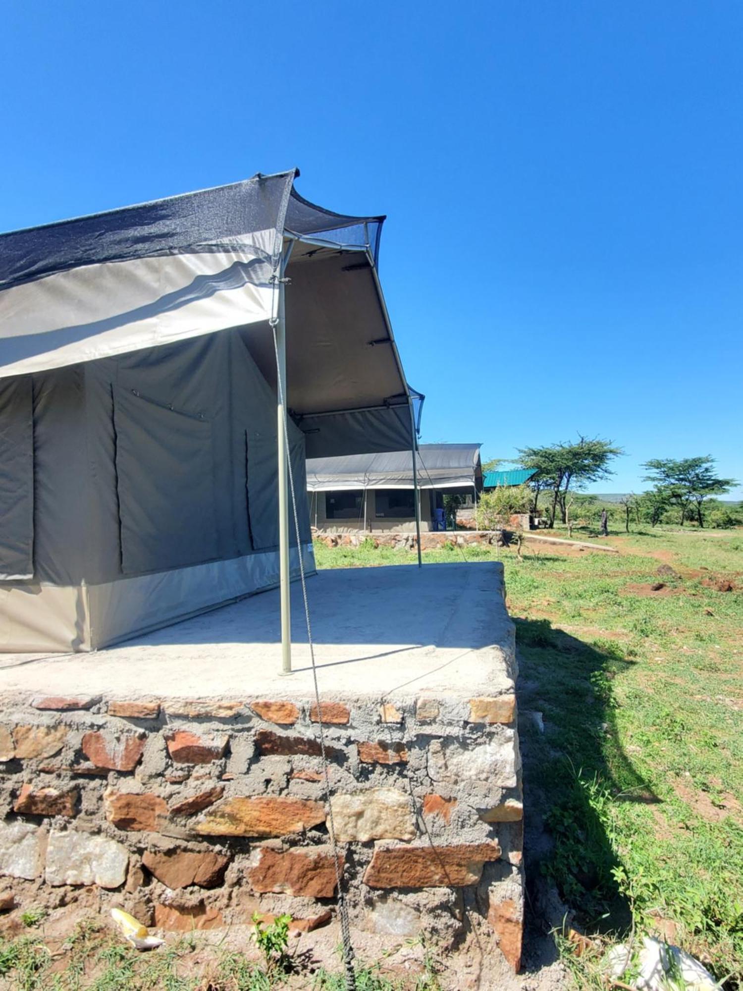 Semadep Safari Camp Bed and Breakfast Sekenani Exterior foto